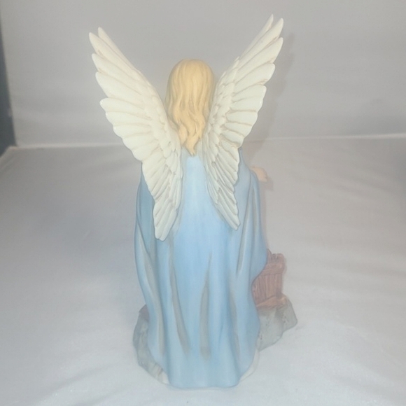 Home Interior 2 Collectible Porcelain Angel Figurines - Picture 7 of 16